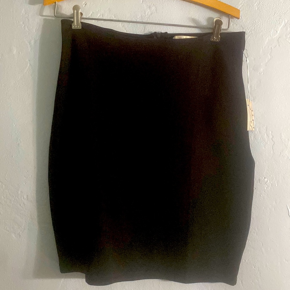 Short skirt